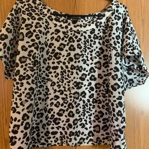 Forever 21 top size large never worn!